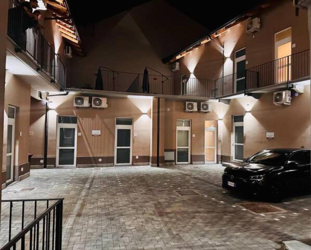 Hh Hermoso Housing 阿斯蒂 外观 照片