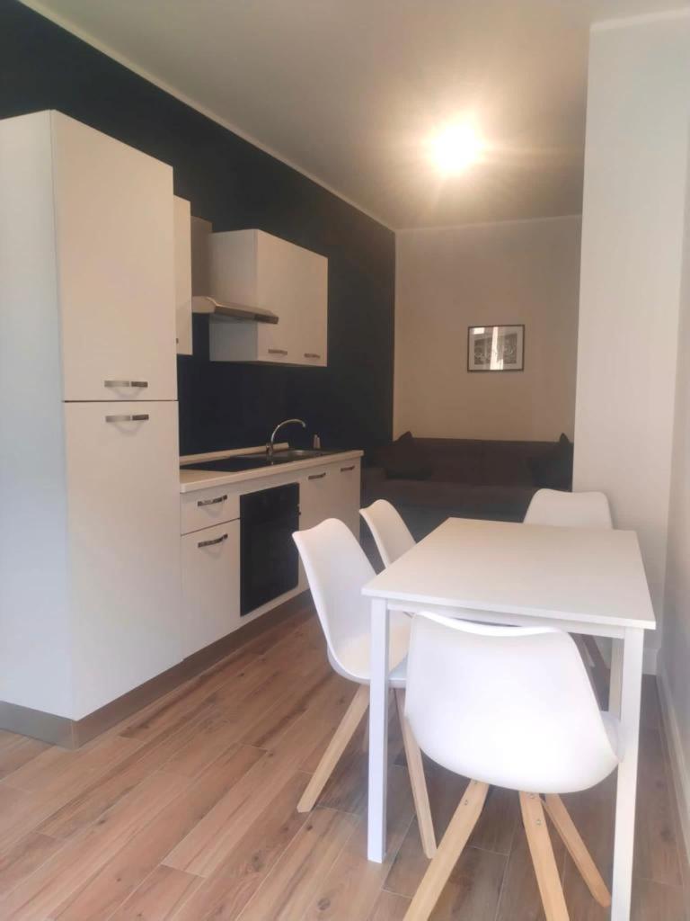 Hh Hermoso Housing 阿斯蒂 外观 照片